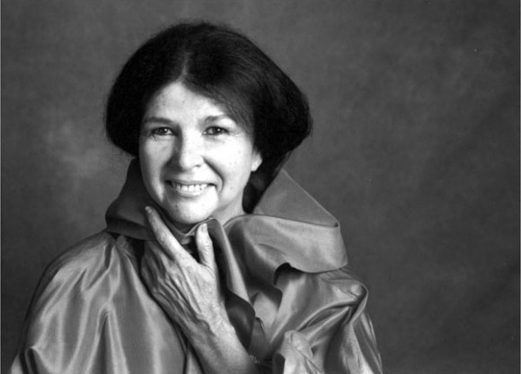 Alanis Obomsawin, documentariste, chanteuse, artiste, éducatrice et militante - © Office national du film du Canada. Photo: Rafy